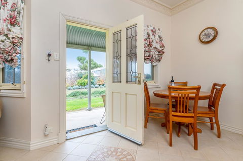 Barossa Vineyard Cottages - Accommodation Yamba 19