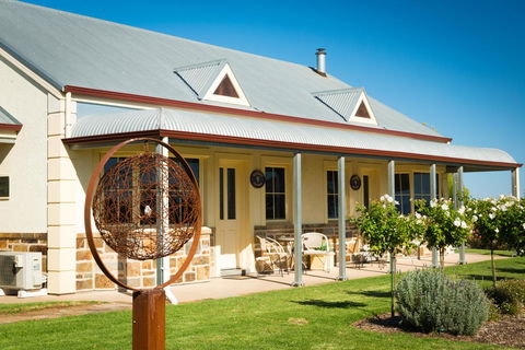 Barossa Vineyard Cottages - Accommodation Yamba 0