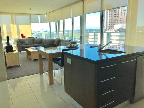Adelaide DressCircle Apartments - North Terrace - Accommodation Yamba 3
