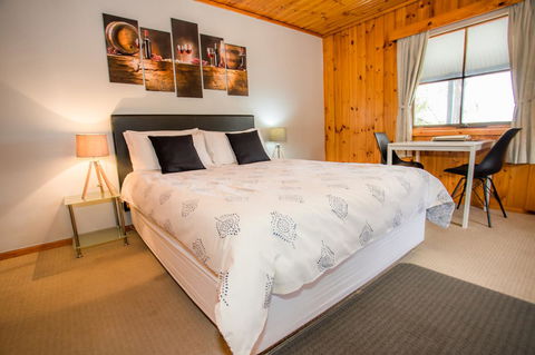 Seppelts View Cabins - Accommodation Yamba 13