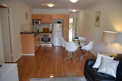 Spacious 4 BR And 2 Bathrooms City Apartment - Accommodation Yamba 18