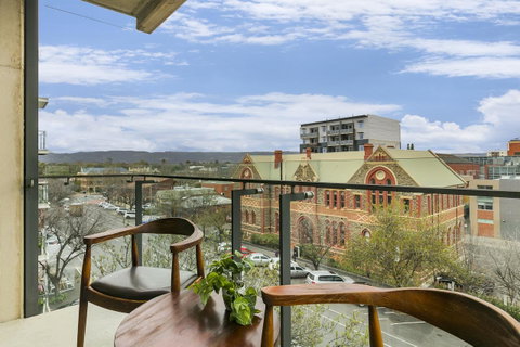 The Soho Hotel - Accommodation Yamba 2