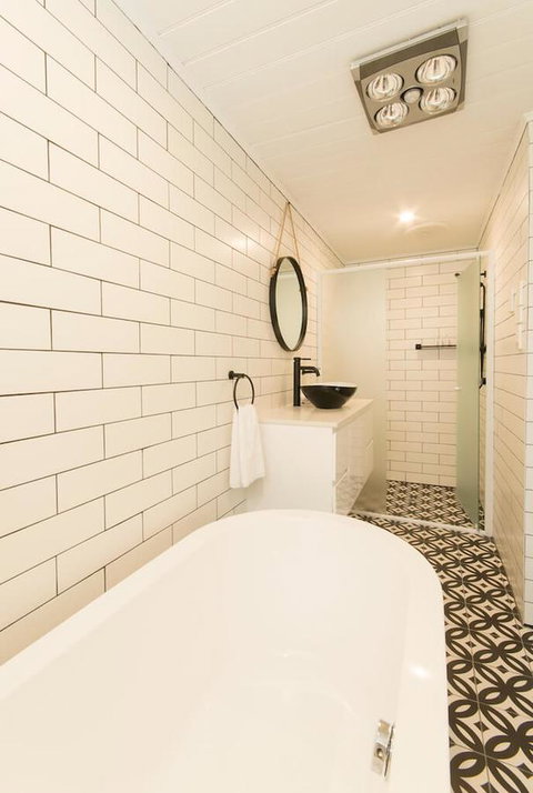 The Manor Basket Range - Accommodation Yamba 1