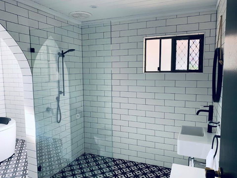 The Manor Basket Range - Accommodation Yamba 10