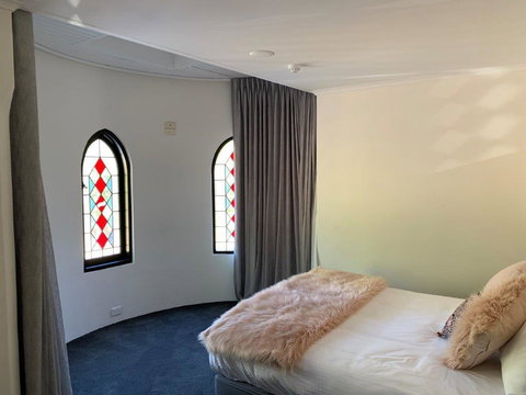 The Manor Basket Range - Accommodation Yamba 13