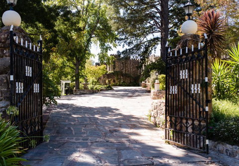 The Manor Basket Range - Accommodation Yamba 14