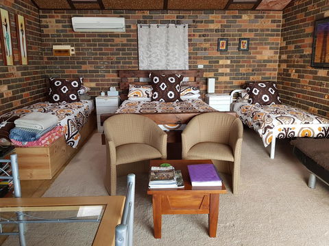 Three Linden - Accommodation Yamba 0
