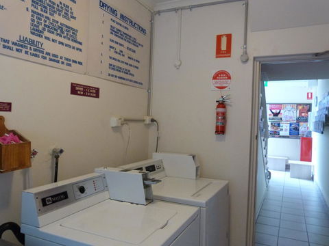 Glenelg Holiday Apartments - Corfu - Accommodation Yamba 16