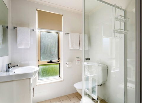 Glenelg Holiday Apartments - Corfu - Accommodation Yamba 17