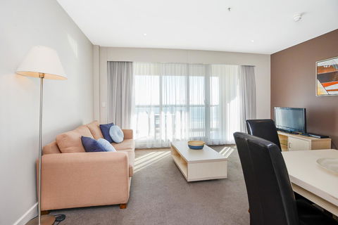 Pier Luxury Apartments - Accommodation Yamba 13