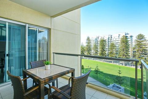 Pier Luxury Apartments - Accommodation Yamba 26