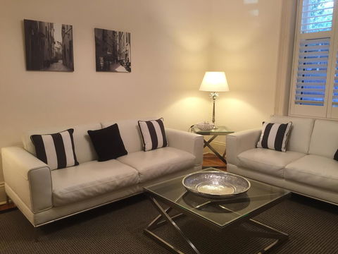 8 Osborne - Accommodation Yamba 6