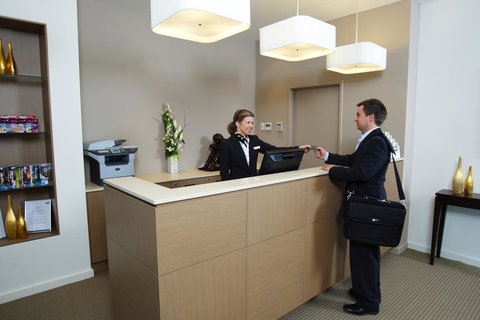 Quest Mawson Lakes - Accommodation Yamba 4