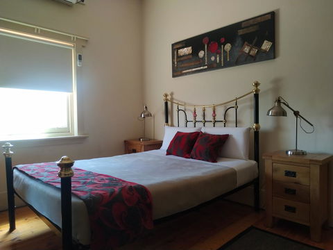 Glenelg Gateway Apartments - Accommodation Yamba 7