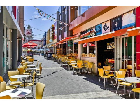 Glenelg Gateway Apartments - Accommodation Yamba 12
