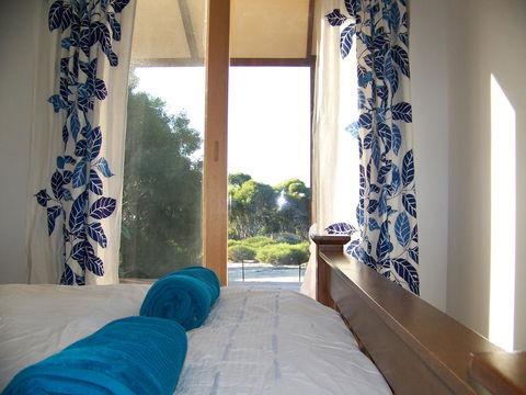 Mallee Bark Retreat - Accommodation Yamba 6