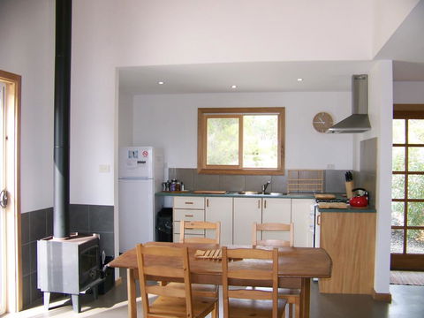Mallee Bark Retreat - Accommodation Yamba 4