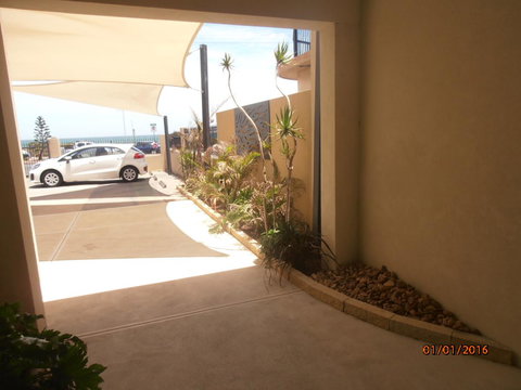Atlantic West Beach Apartments - Accommodation Yamba 4
