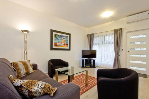 Atlantic West Beach Apartments - Accommodation Yamba 1