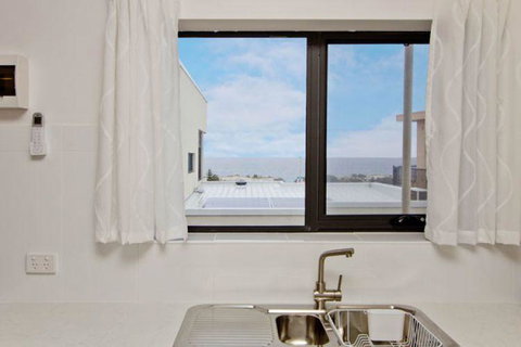 Atlantic West Beach Apartments - Accommodation Yamba 12