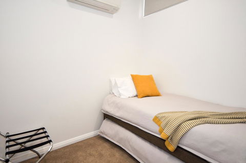 Loxton Courthouse Apartments - Accommodation Yamba 0