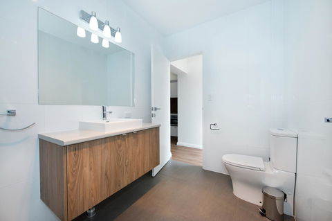 Loxton Courthouse Apartments - Accommodation Yamba 14