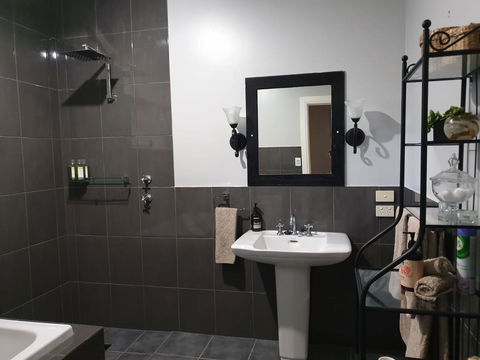 Amy\'s House Bed & Breakfast - Accommodation Yamba 4