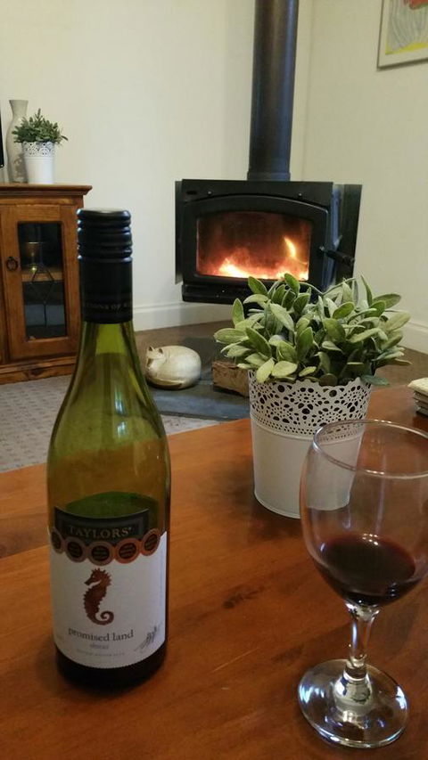Amy\'s House Bed & Breakfast - Accommodation Yamba 0