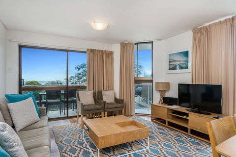 Bayview Beachfront Apartments, In Town Right On The Beach - Accommodation Yamba 35
