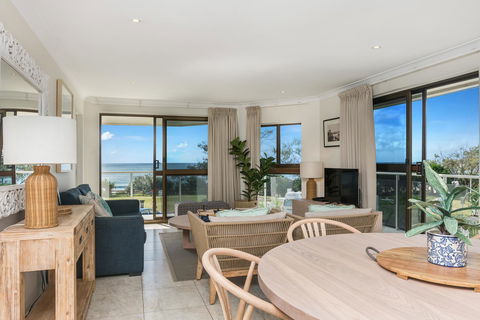 Bayview Beachfront Apartments, In Town Right On The Beach - Accommodation Yamba 30