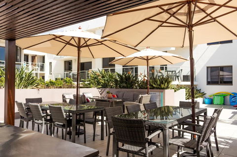 Bayview Beachfront Apartments, In Town Right On The Beach - Accommodation Yamba 25