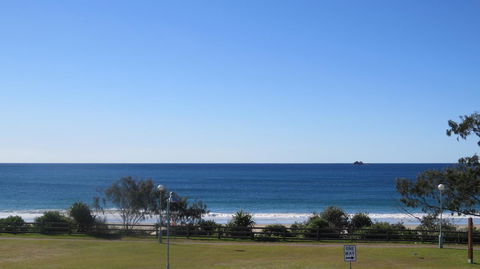 Bayview Beachfront Apartments, In Town Right On The Beach - Accommodation Yamba 28