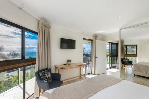Bayview Beachfront Apartments, In Town Right On The Beach - Accommodation Yamba 33