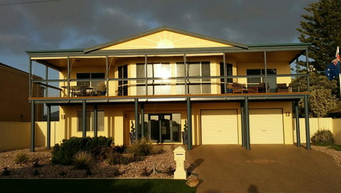 Beachside Escape On The Esplanade - Accommodation Yamba 0