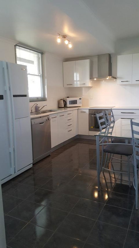 Beachside Escape On The Esplanade - Accommodation Yamba 5