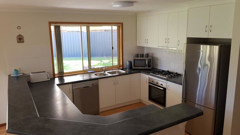 Aldinga Beach Overnighter Or Getaway Home - Accommodation Yamba 31