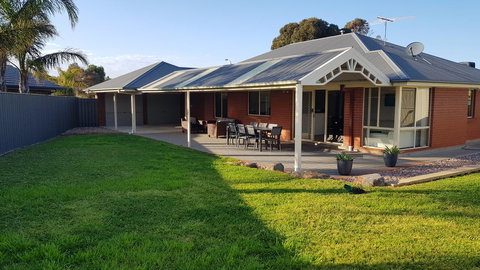 Aldinga Beach Overnighter Or Getaway Home - Accommodation Yamba 0