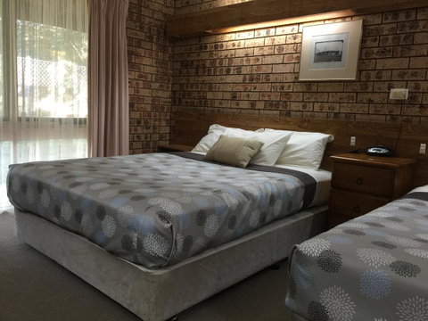Ten Dollar Town Motel - Accommodation Yamba 32