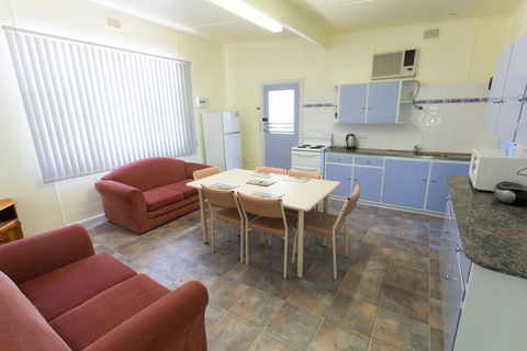 Modra\'s Apartments - Accommodation Yamba 1