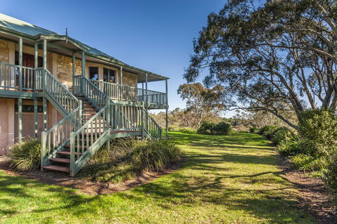 Angaston Saleyards Luxury Accommodation - Accommodation Yamba 11