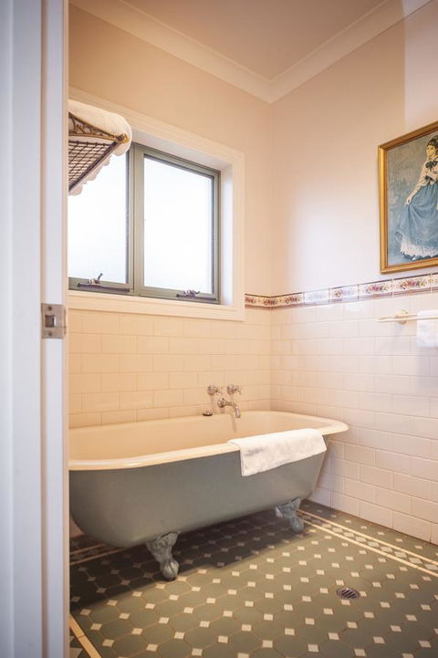 Angaston Saleyards Luxury Accommodation - Accommodation Yamba 13