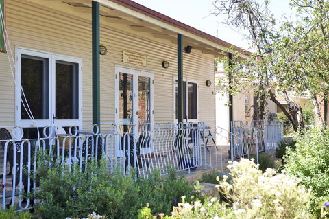 The Fruiterer's - Accommodation Yamba 4
