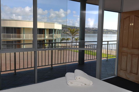 Hilton Beachfront Motel - Accommodation Yamba 0
