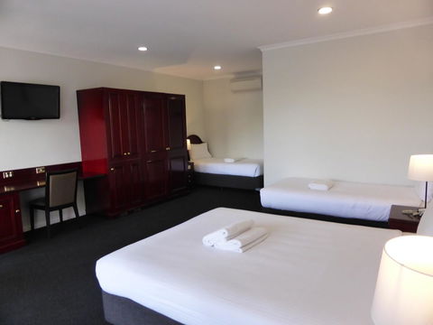 Hilton Beachfront Motel - Accommodation Yamba 35