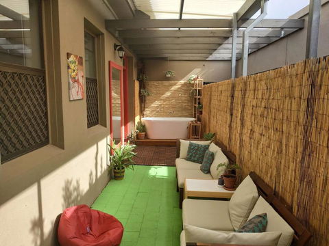 Diamond On Olive - Accommodation Yamba 0