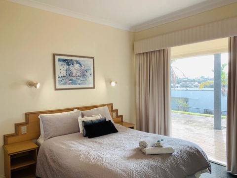 The Bluff Resort Apartments - Accommodation Yamba 2