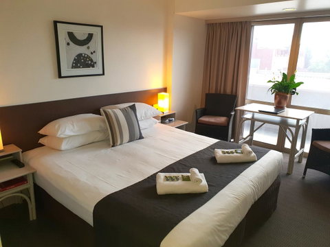 Nightcap At Hotel Victor - Accommodation Yamba 7