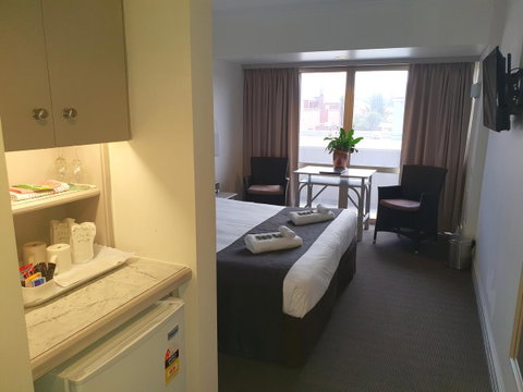 Nightcap At Hotel Victor - Accommodation Yamba 6