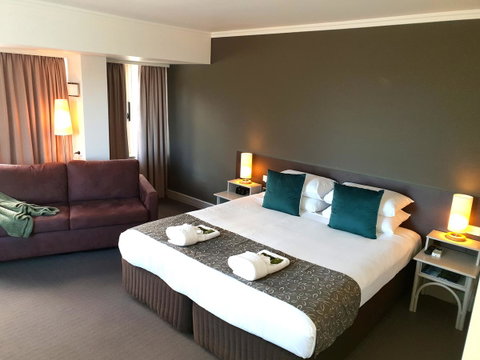 Nightcap At Hotel Victor - Accommodation Yamba 11