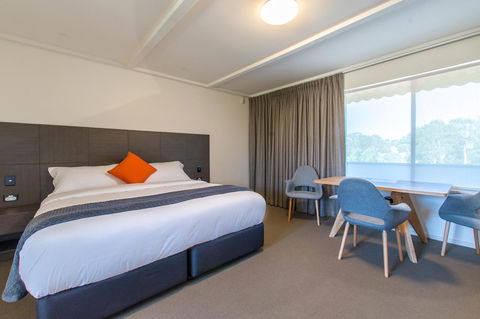 Mick O\'Sheas - Accommodation Yamba 16